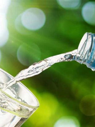 Wat is gezonder: kraanwater, bronwater of mineraalwater?